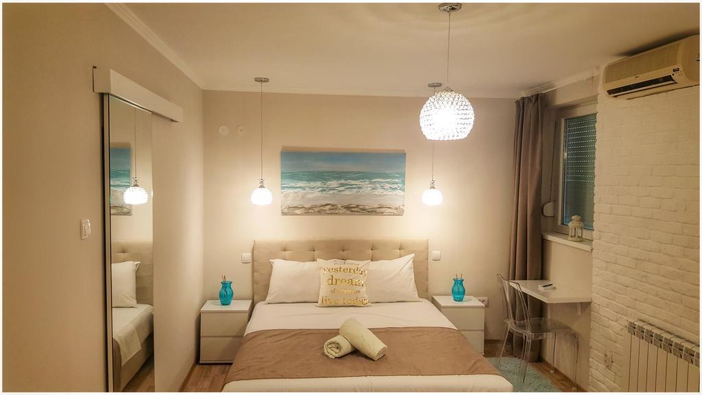Apartment Cherry Queen Belgrado Buitenkant foto