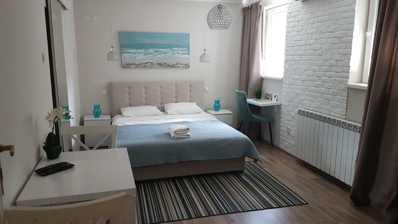 Apartment Cherry Queen Belgrado Buitenkant foto